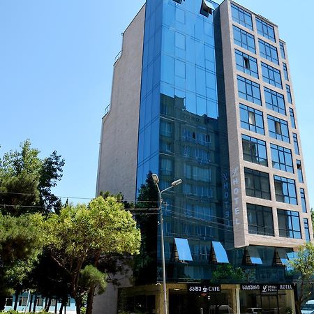 L Plaza Hotel 트빌리시 외부 사진